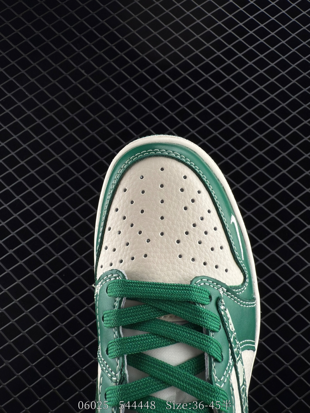 Nike Air Jordan 1 x Travis Scott AJ1